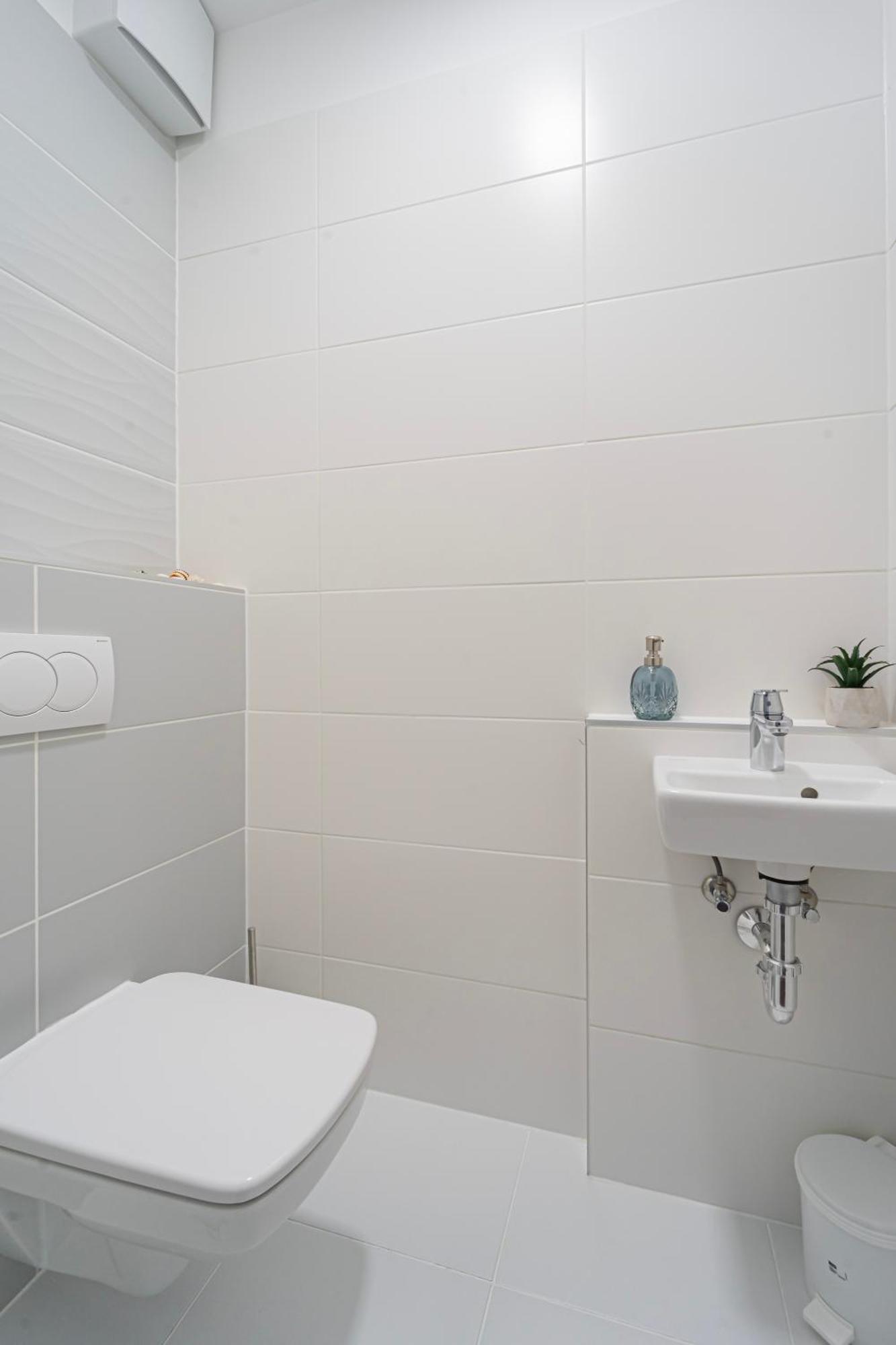 Westside Garden Apartments By Urbanrent Budapest Exterior photo